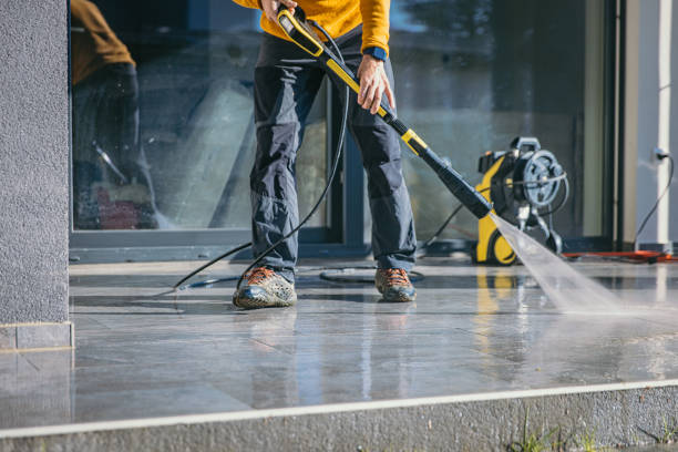 Best Sidewalk Pressure Washing  in Thonotosassa, FL